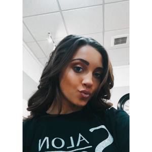 Meet your Posher, Riley